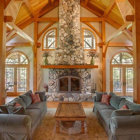 Snowgrass Lodge - River, Mountain Views & Hot Tub Leavenworth Eksteriør bilde